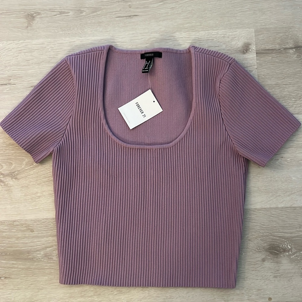 Forever 21 short sleeve top